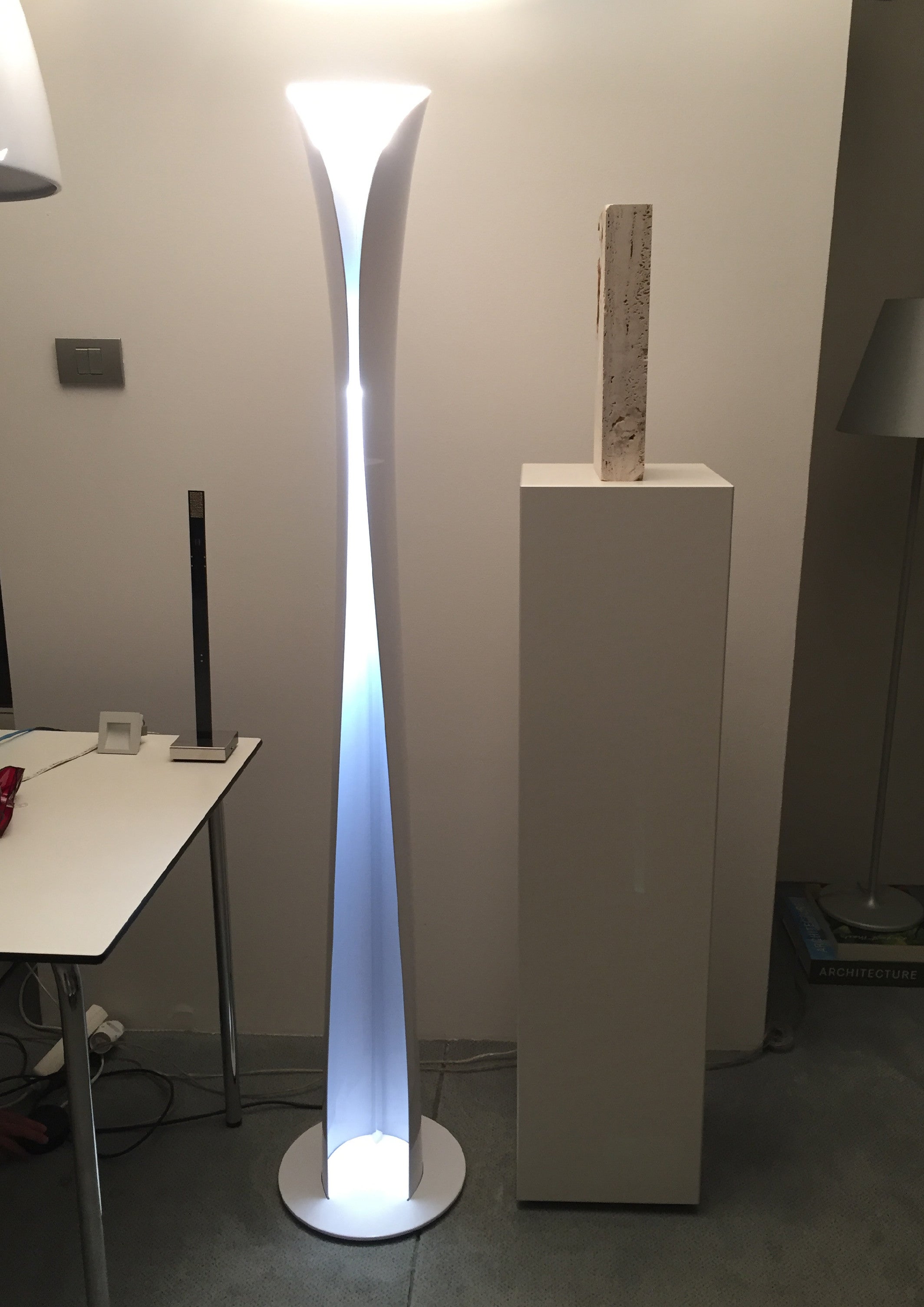 Cadmo Artemide - stojací lampa