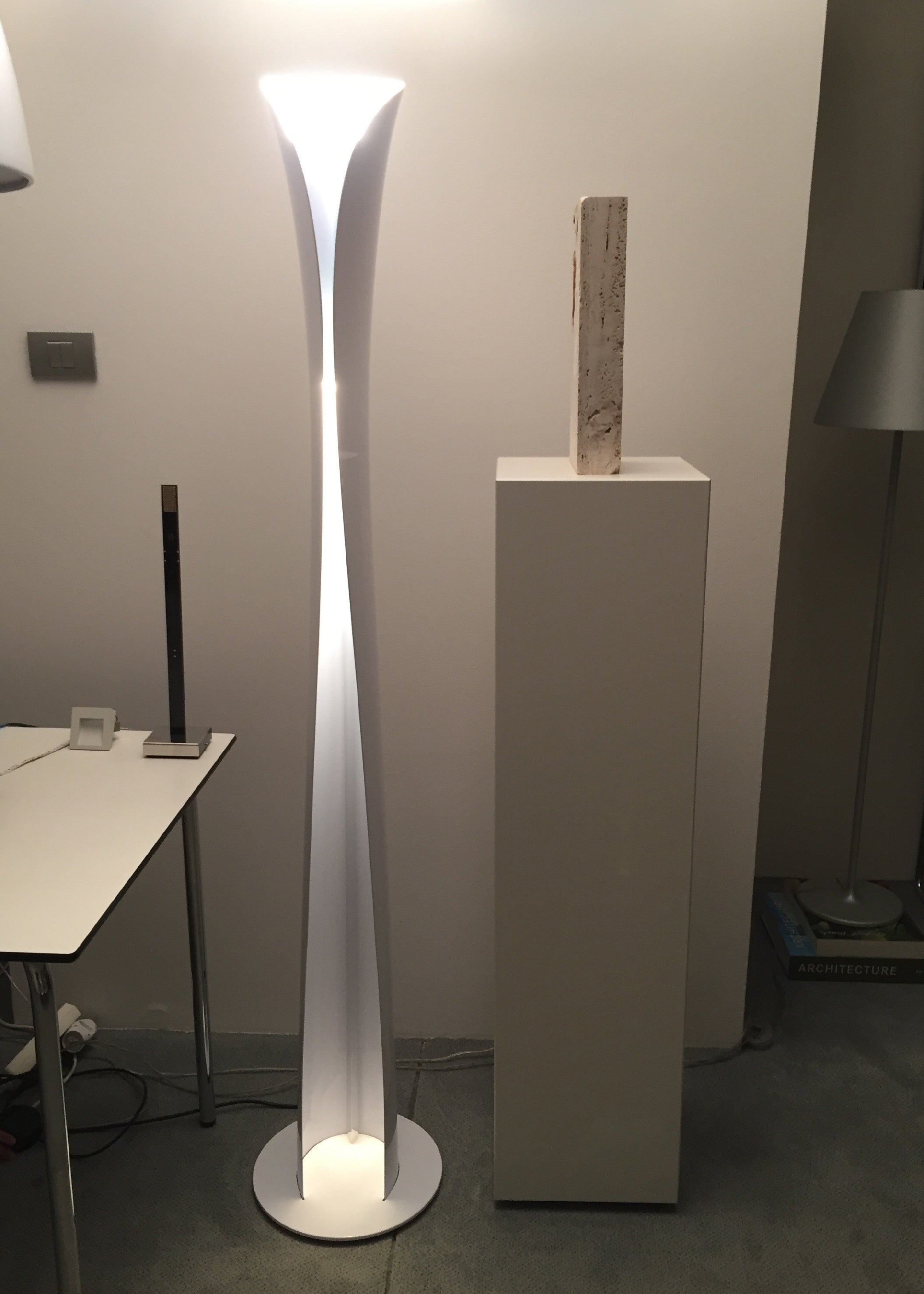 Cadmo Artemide - stojací lampa