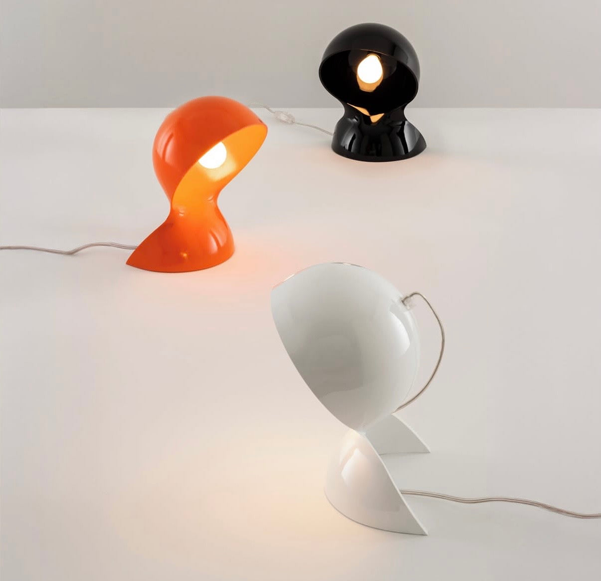 Dalú Artemide - stolní lampa