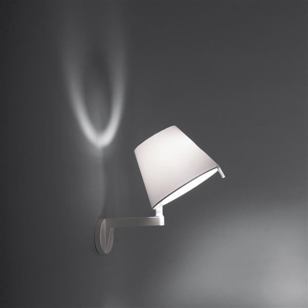 Melampo parete Artemide - nástěnné svítidlo