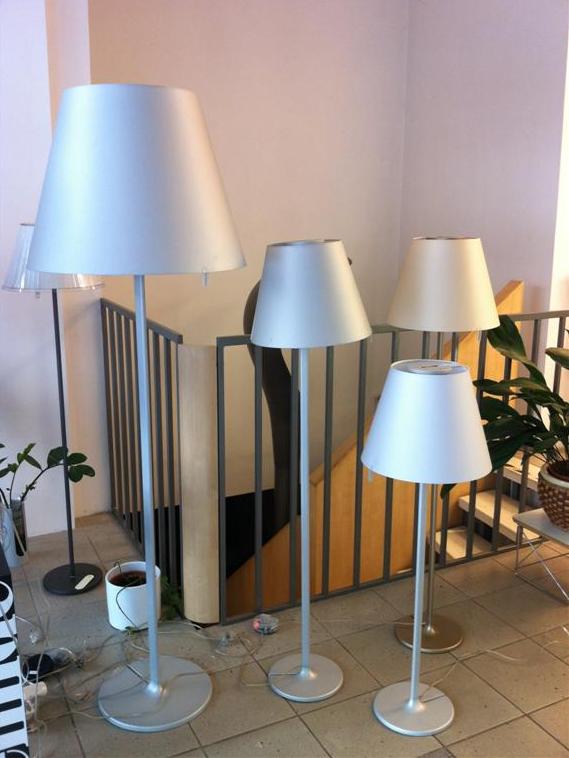 Melampo terra Artemide - stojací lampa