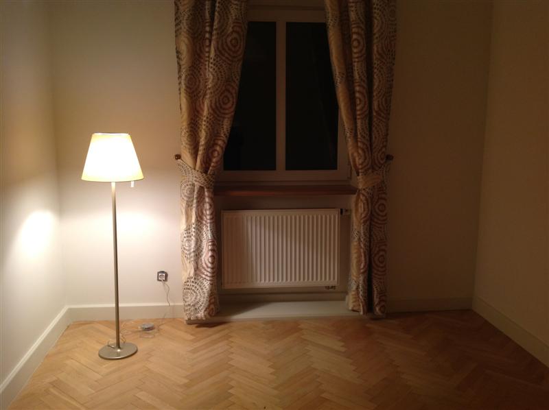 Melampo terra Artemide - stojací lampa