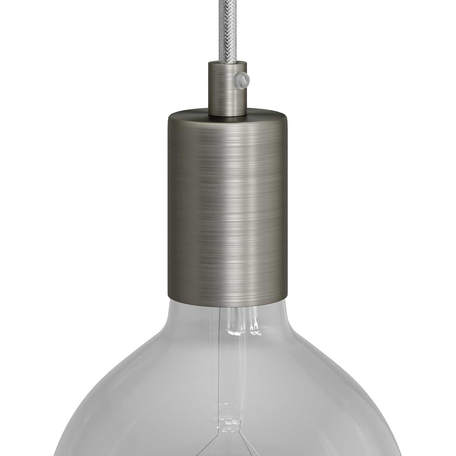 Válcová kovová objímka E27 s průměrem 42 mm a délkou 62 mm v sadě