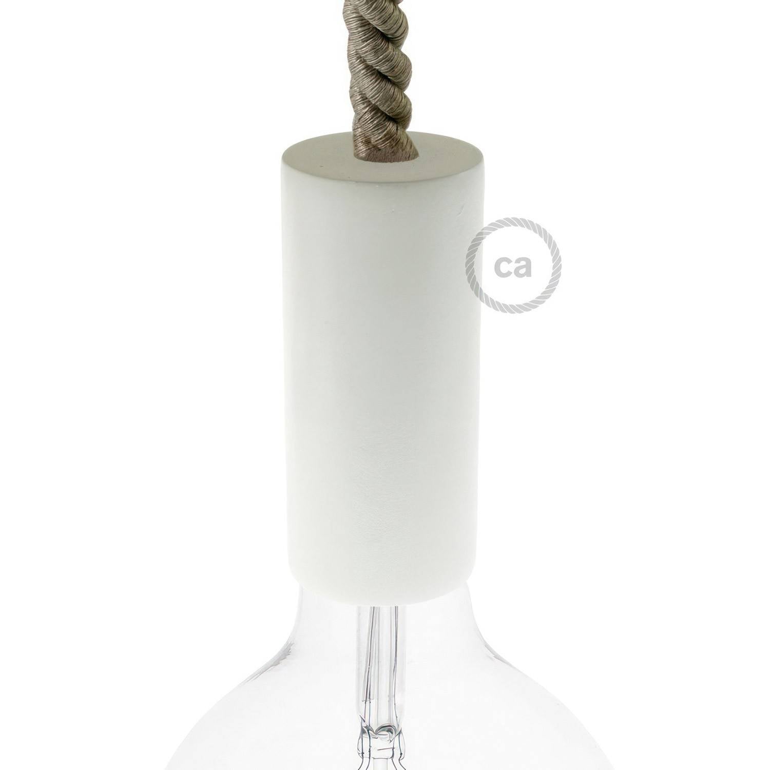 Dřevěná objímka E27 s rozměry 110 mm x 50 mm pro XL lanový kabel