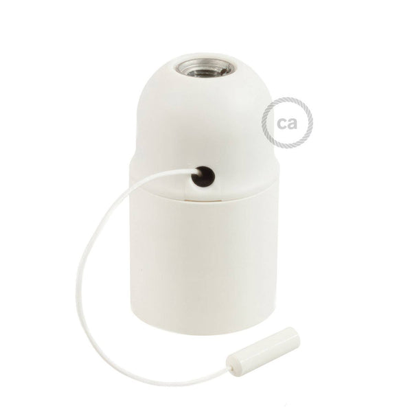 Objímka E27 z termoplastu s tahacím vypínačem, průměr 38 mm
