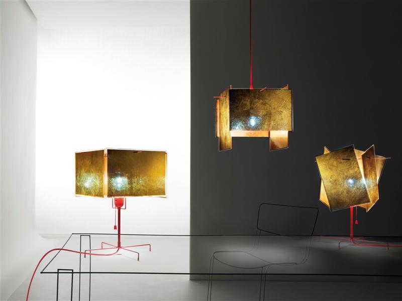 24 Karat Blau T Ingo Maurer - stolní lampa