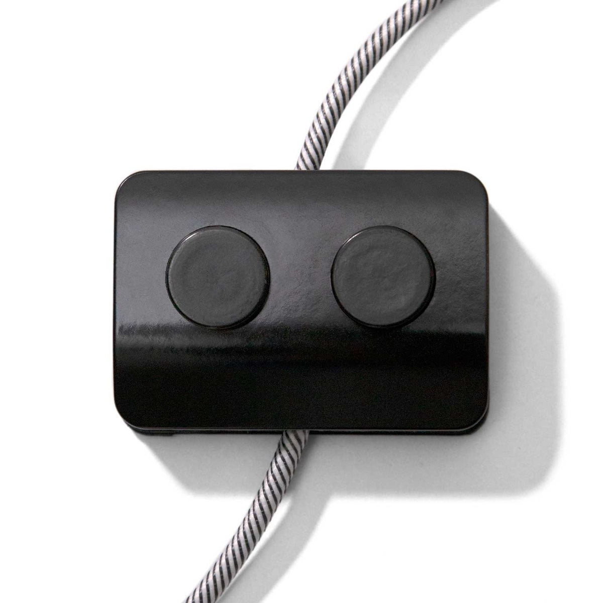 Dvojitý jednopólový podlahový vypínač 92x64 mm, design Achille Castiglioni