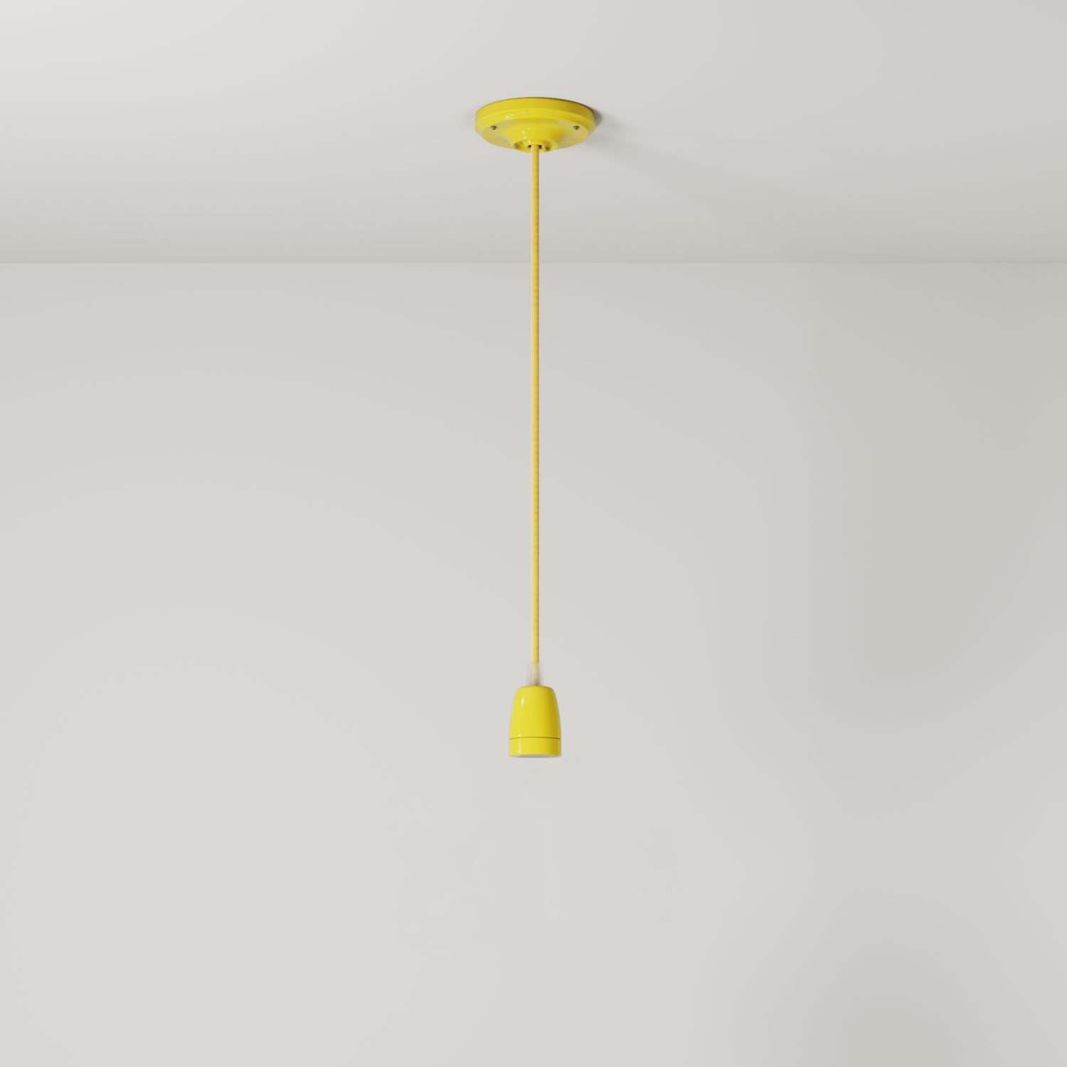 Závěsná lampa s textilním kabelem 120 cm a porcelánovými detaily E27, stmívatelná