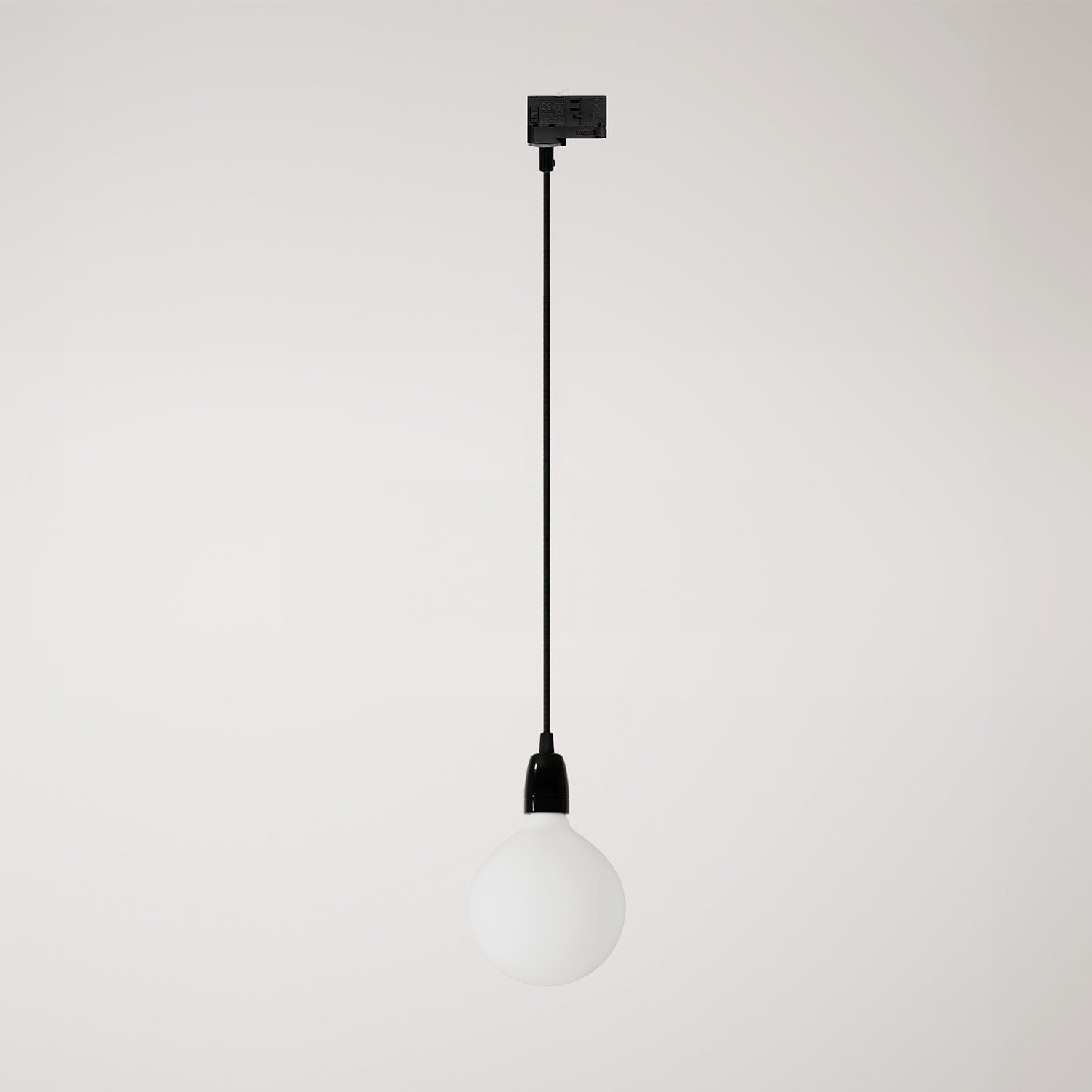 Závěsná lampa E27 s barevným porcelánovým povrchem, 7W, stmívatelná