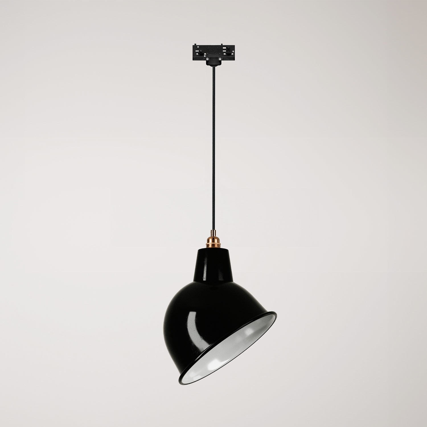 Závěsná lampa Broadway s kovovým stínidlem ø 300 mm a výkonem 57 W