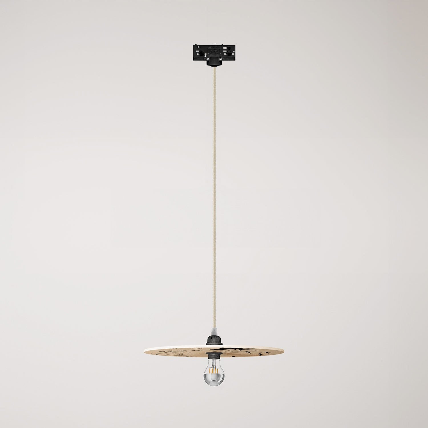 Závěsná lampa UFO z topolového dřeva, ø 330 mm, max. 57 W