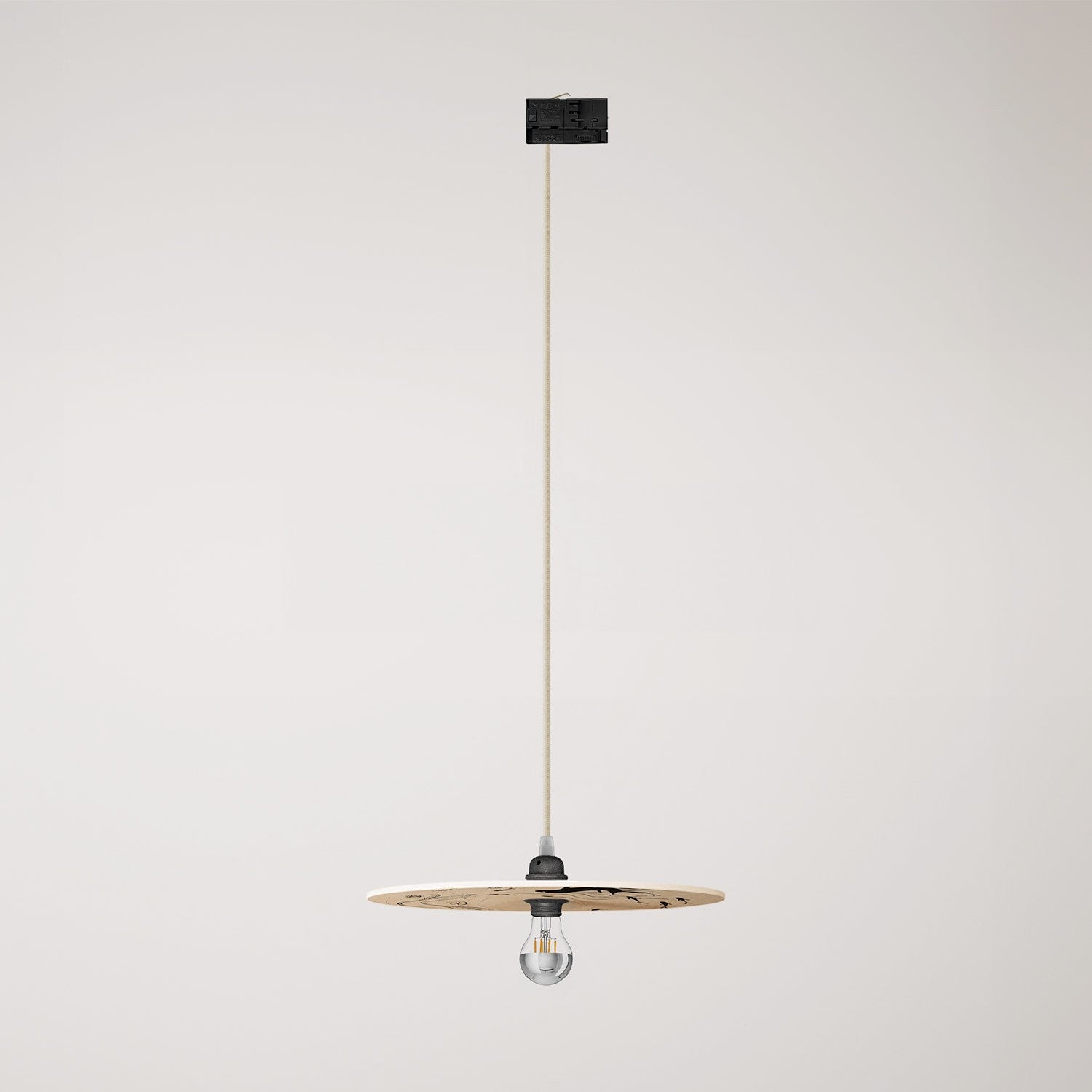 Závěsná lampa UFO z topolového dřeva, ø 330 mm, max. 57 W