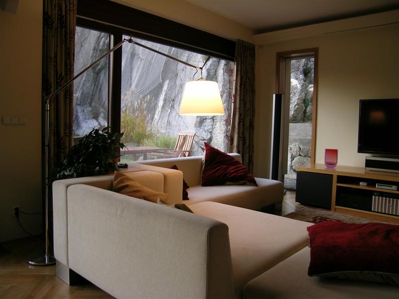 Tolomeo mega terra Artemide - stojací lampa