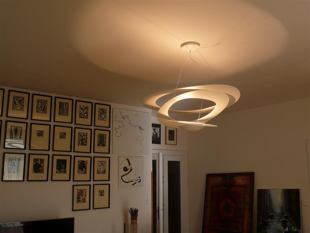 Pirce sospensione Artemide - závěsné svítidlo
