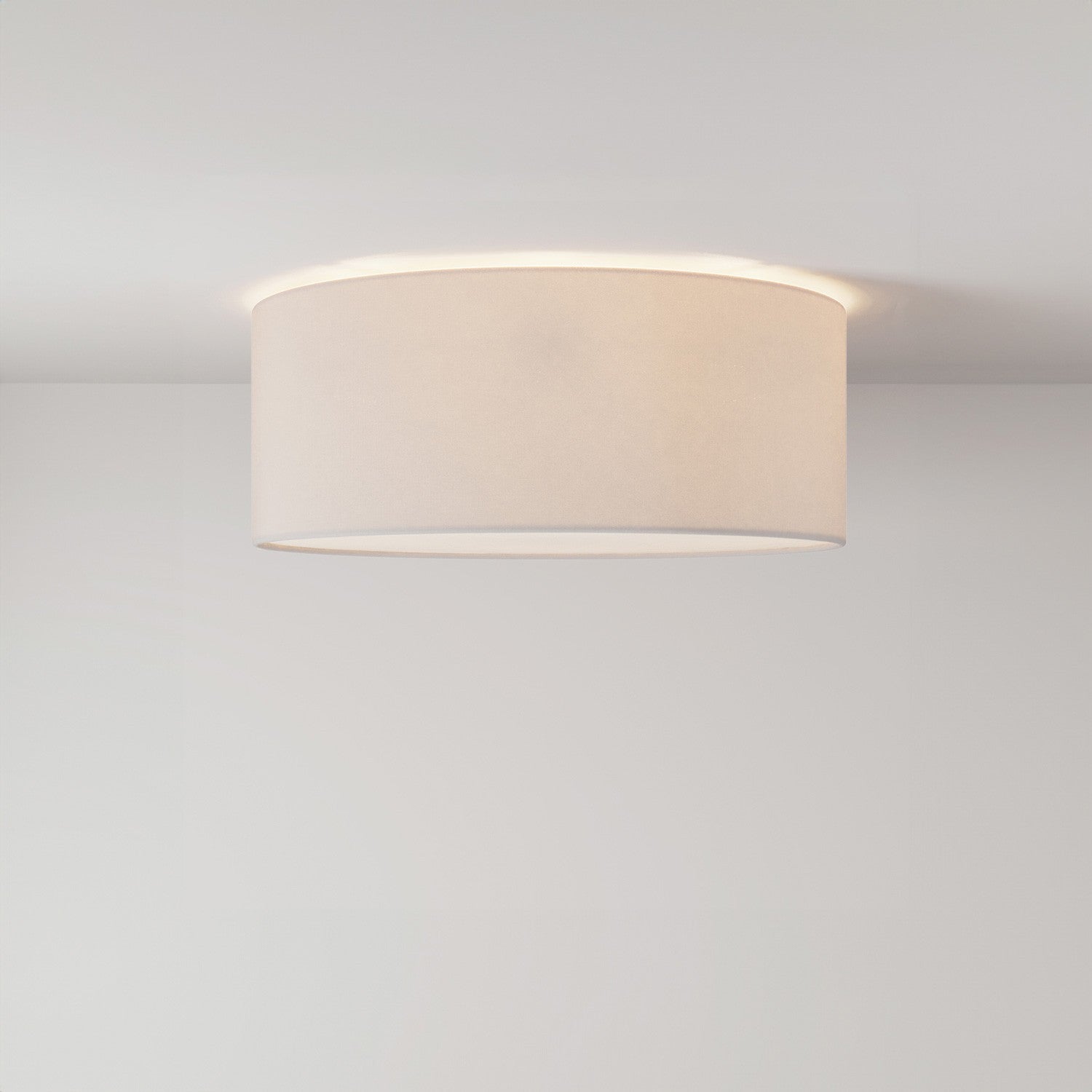 Stropní lampa z látky Malá, průměr 38 cm, E27 max 15W LED