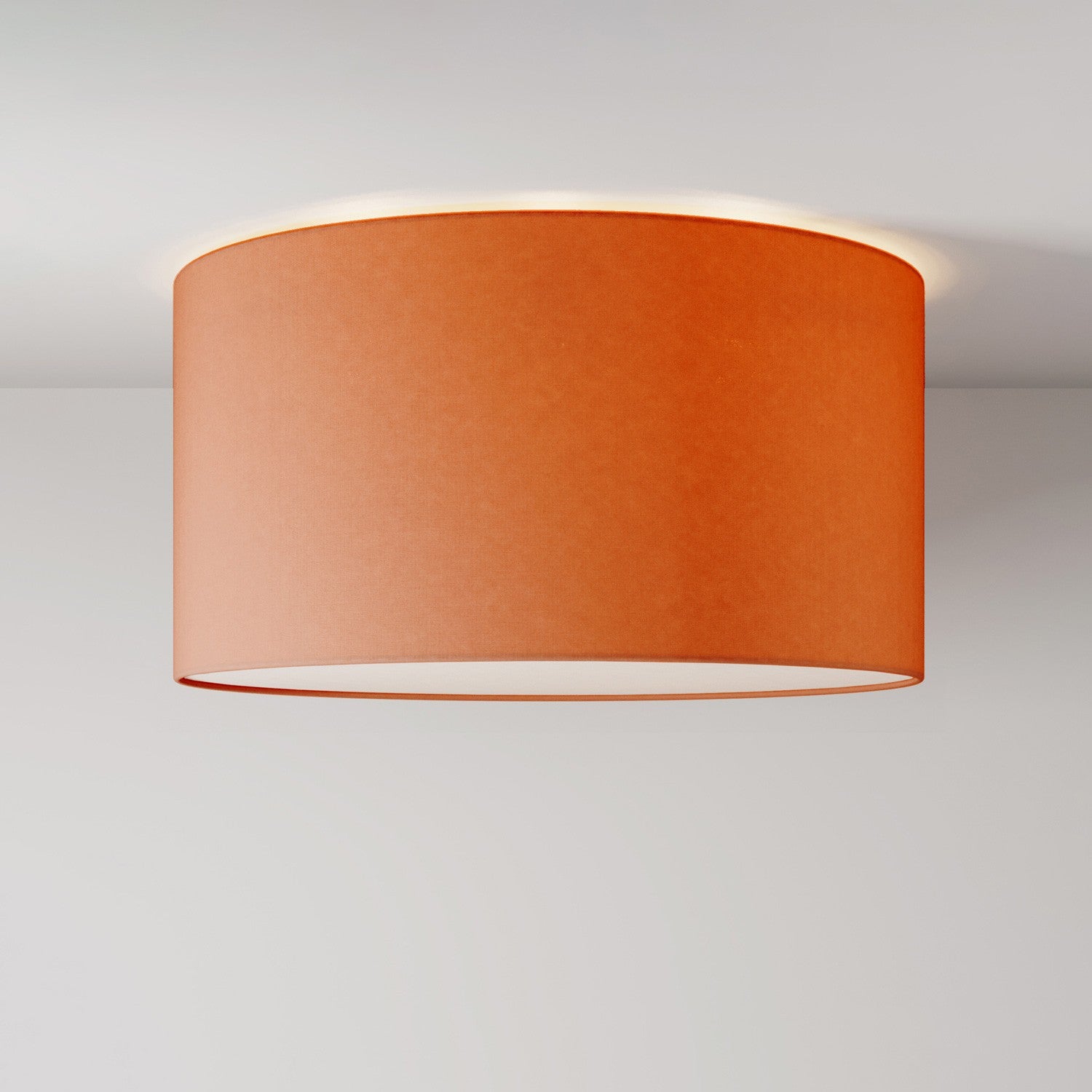 Stropní lampa z látky, průměr 48 cm, E27, vyrobeno v Itálii