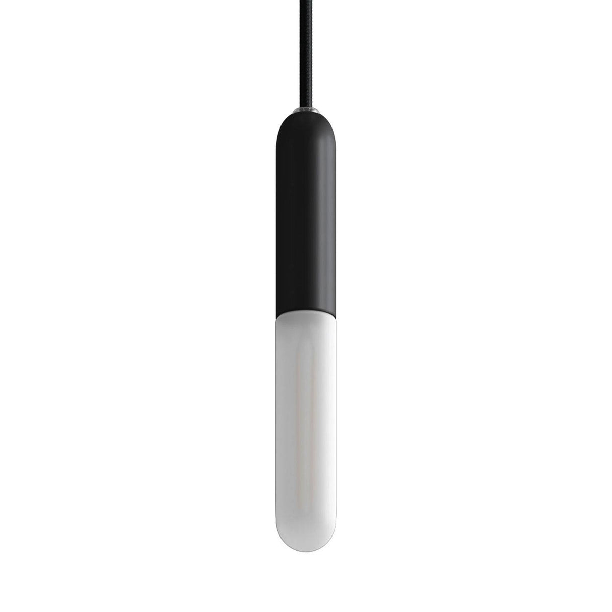 Závěsná lampa E14 s černým textilním kabelem a stmívatelným LED zdrojem 4W, 400 Lm