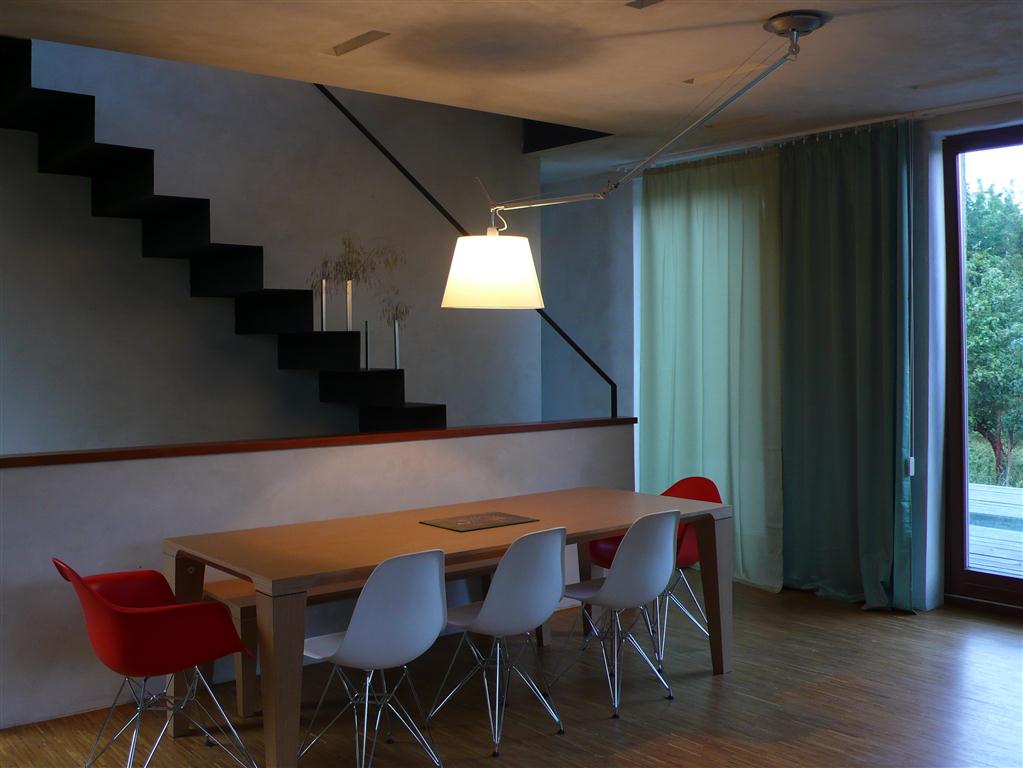 Tolomeo sospensione decentrata