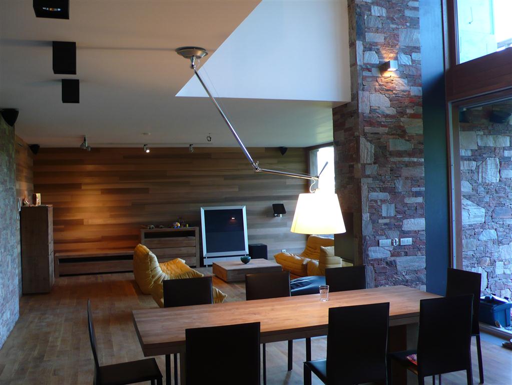 Tolomeo sospensione decentrata