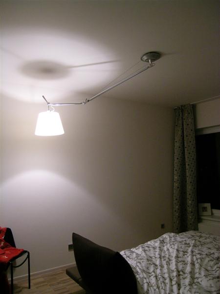 Tolomeo sospensione decentrata