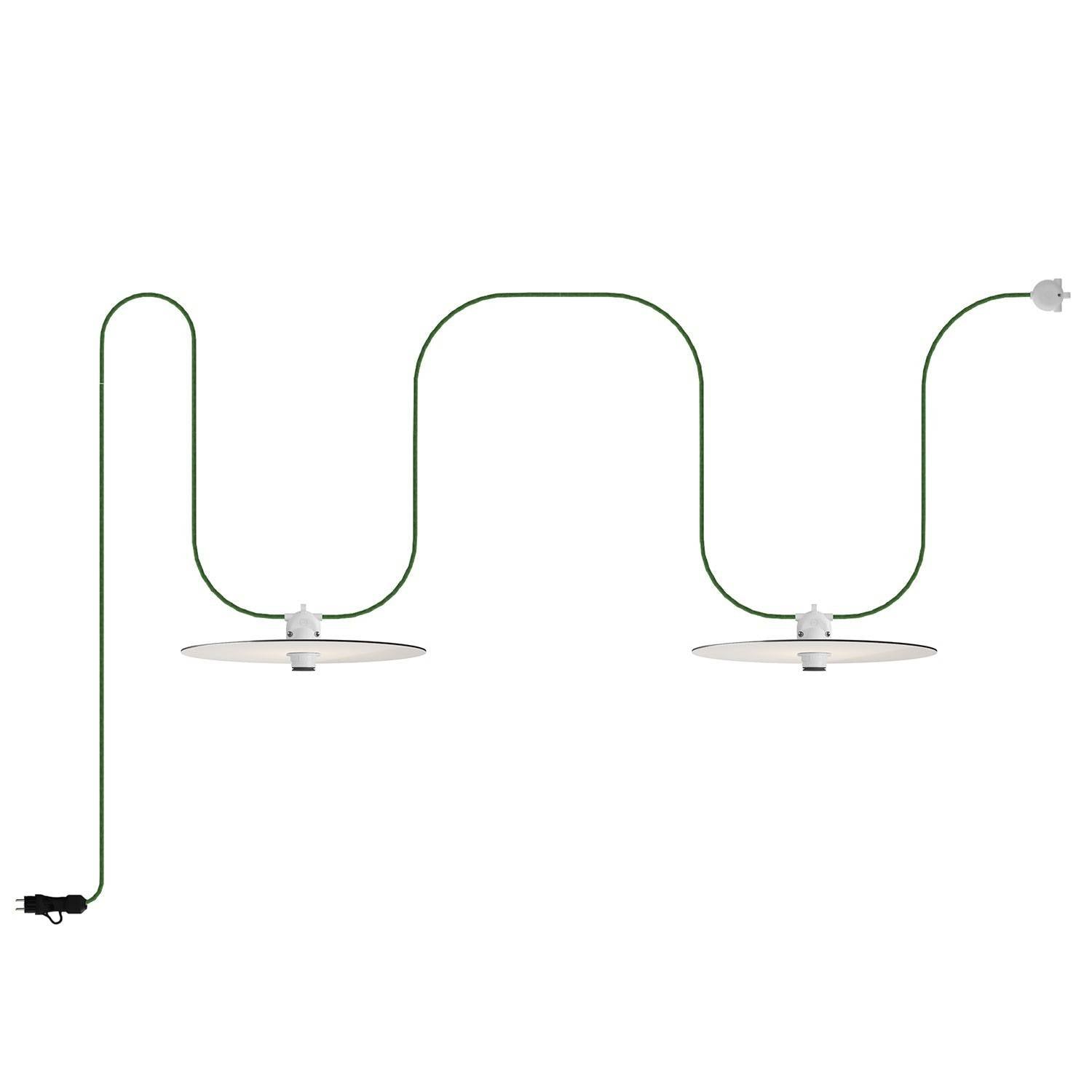 EIVA přenosný venkovní světelný řetěz IP65, 560 cm, 2 stínidla ø 400 mm