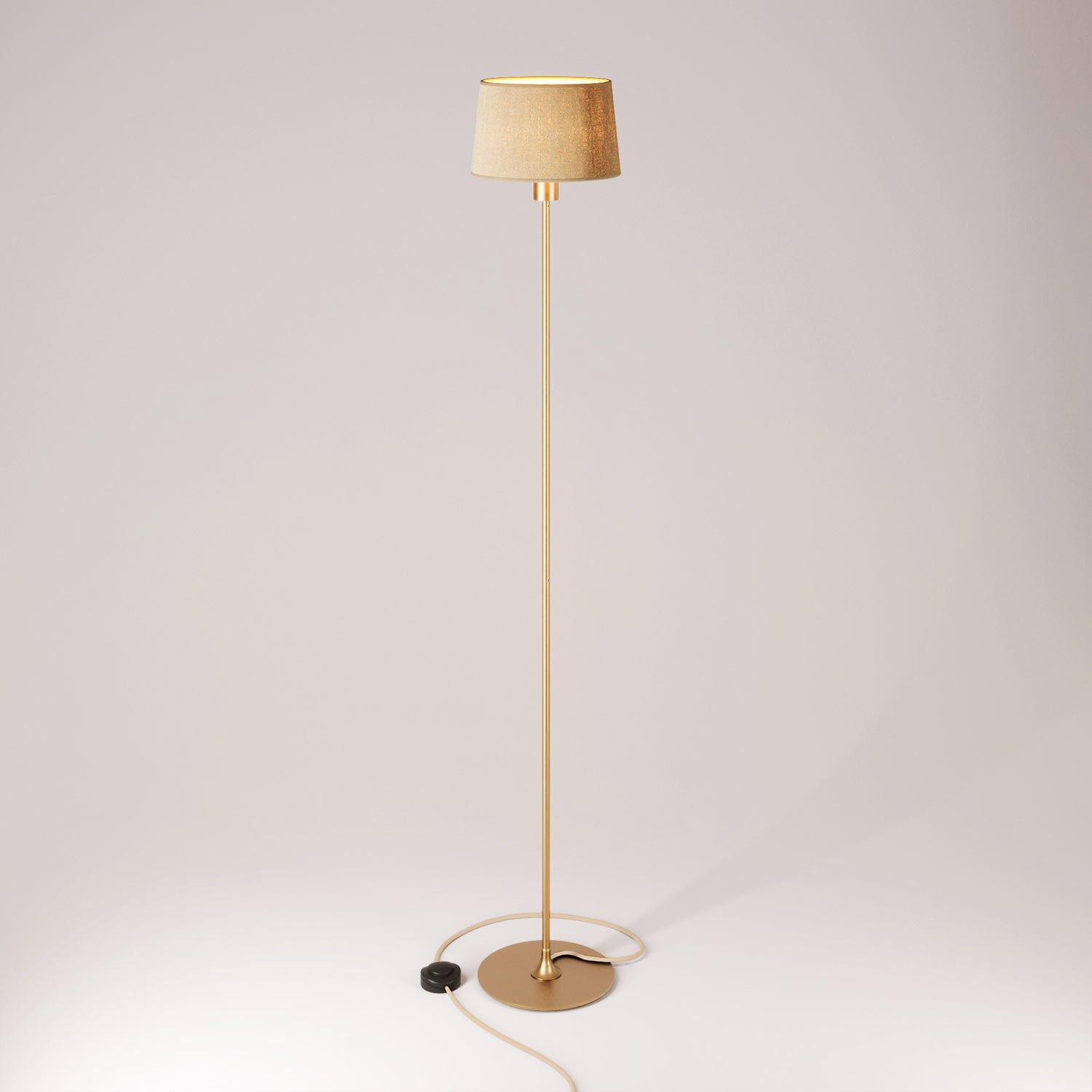Stojací lampa MAG-Y s kovovým podstavcem a stínidlem Athena, 806 lm, E27, 2700K