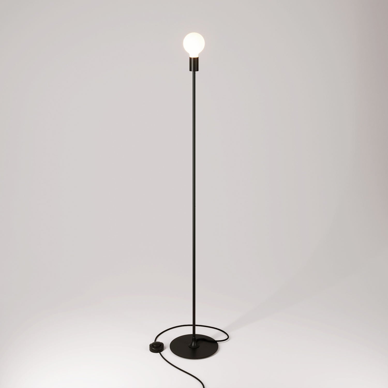 Stojací lampa MAG-Y s kovovým podstavcem, LED 12 W, teplé světlo 2700 K