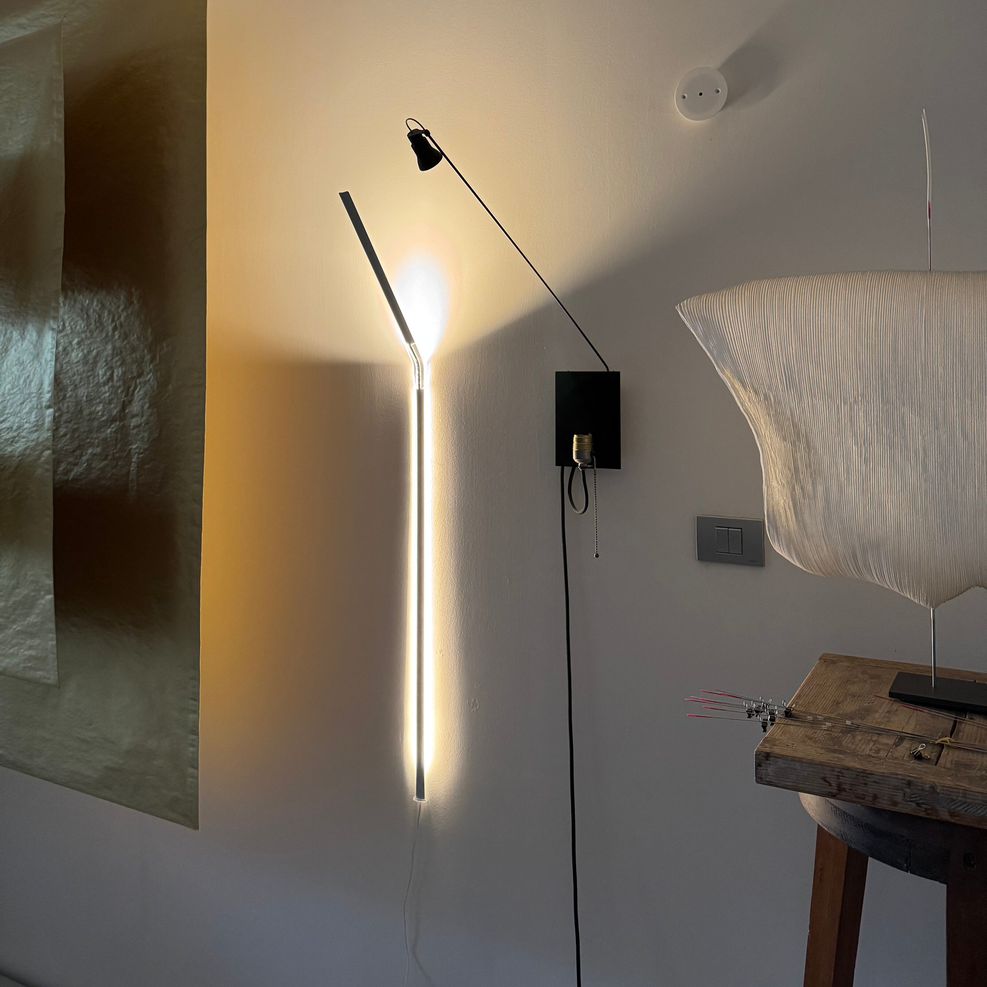 Measure Light - 2700 K stmívací nástěnné svítidlo - Ingo Maurer