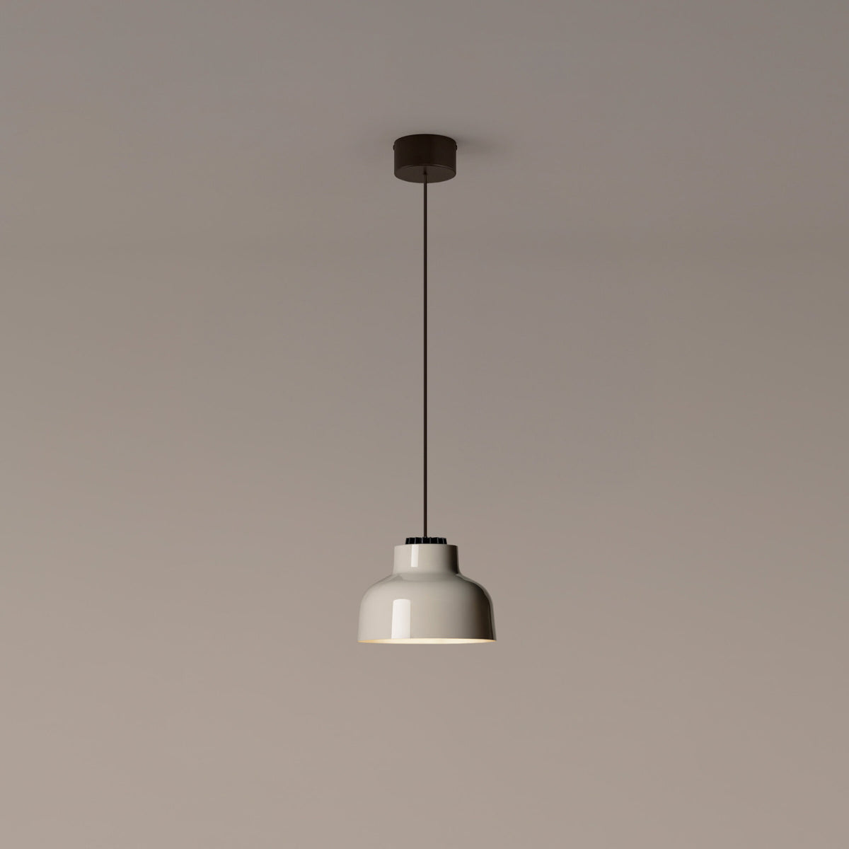 M64 Pendant