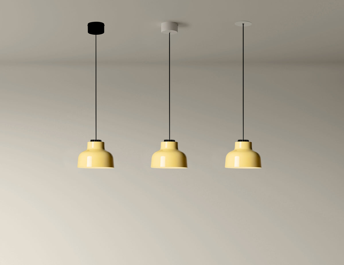 M64 Pendant