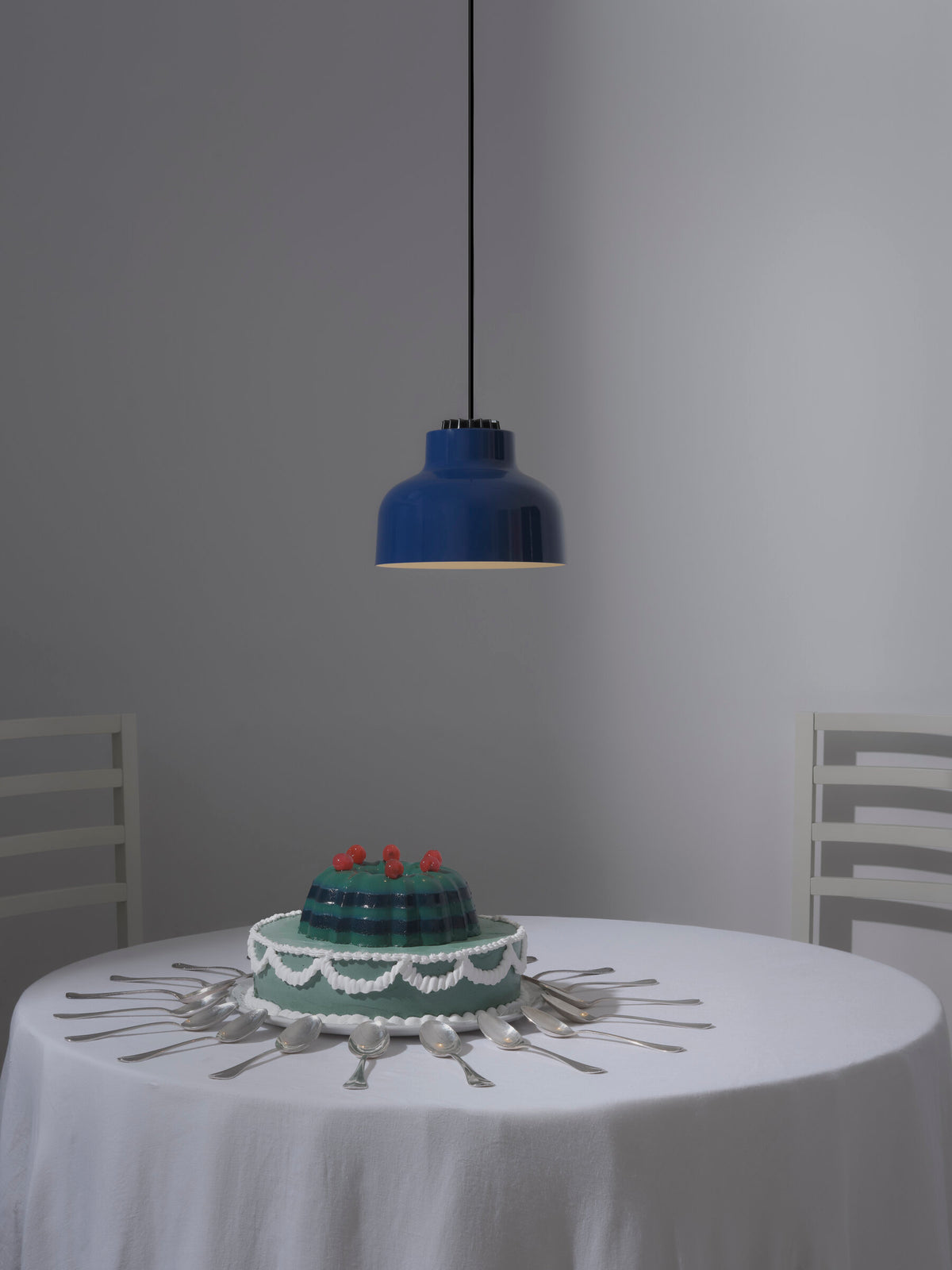 M64 Pendant