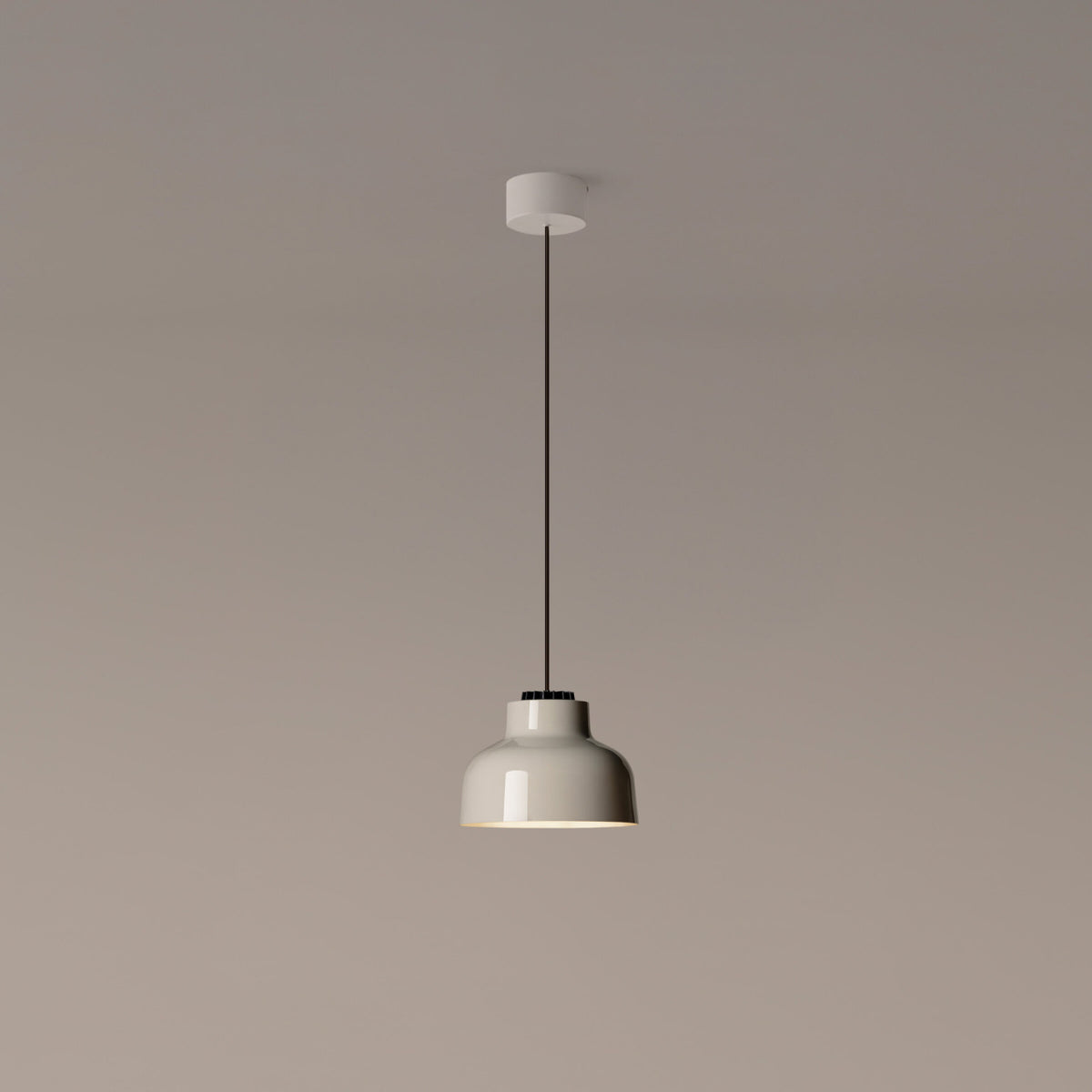 M64 Pendant