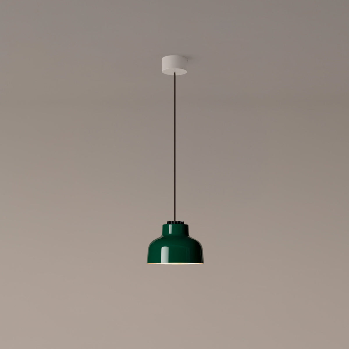 M64 Pendant