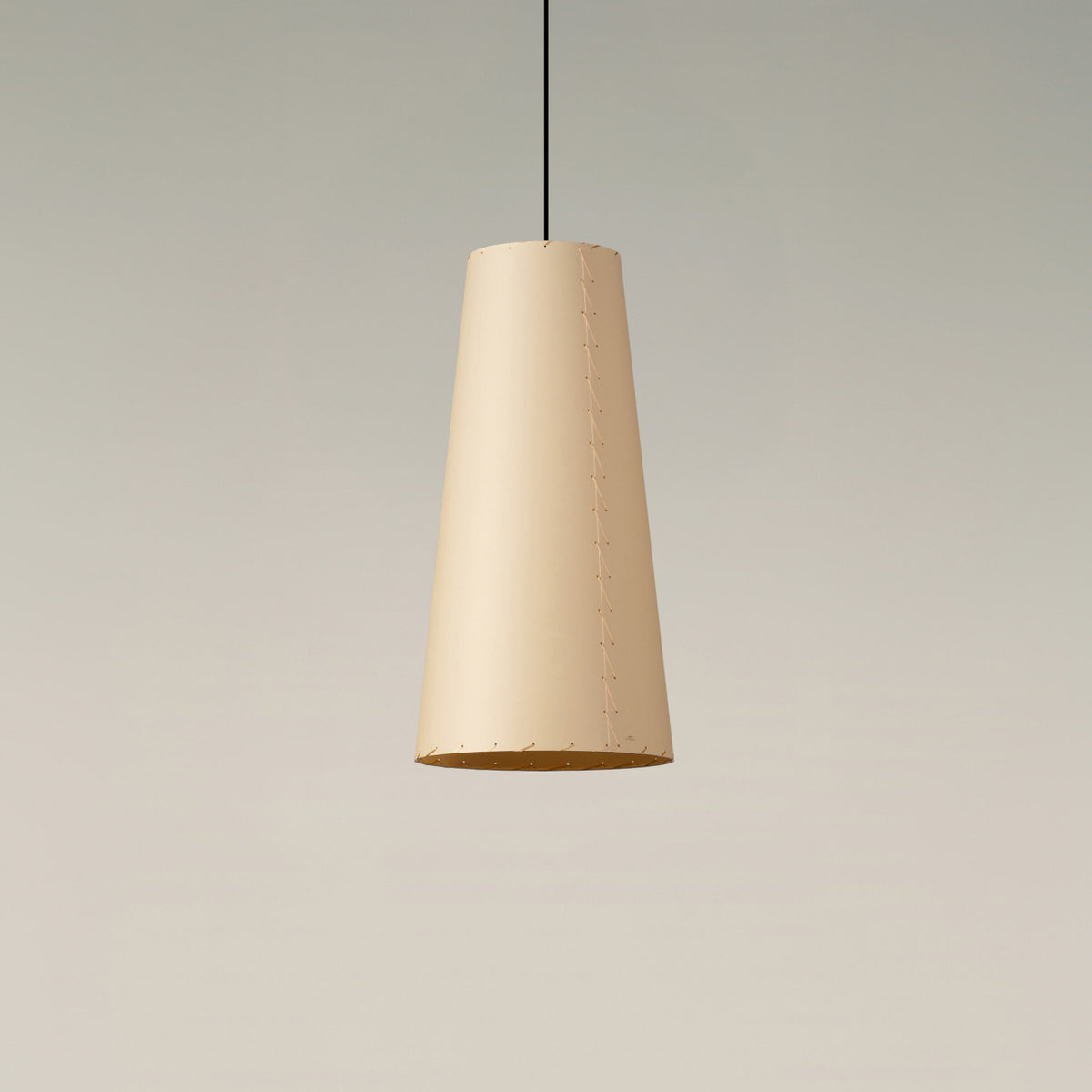 Sísísí Cónicas Largas GT4 Pendant