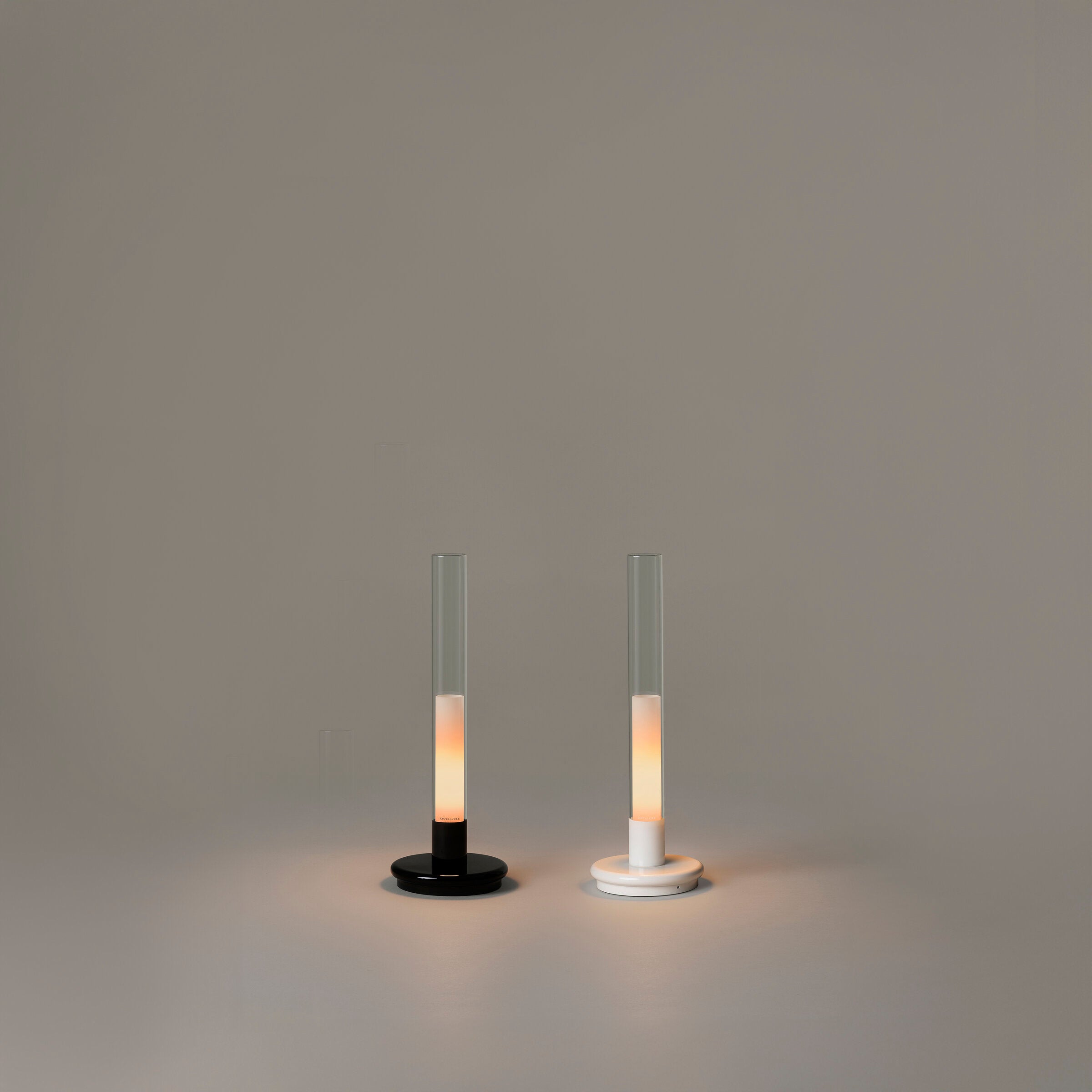 Sylvestrina - stolní lampa - Santa Cole