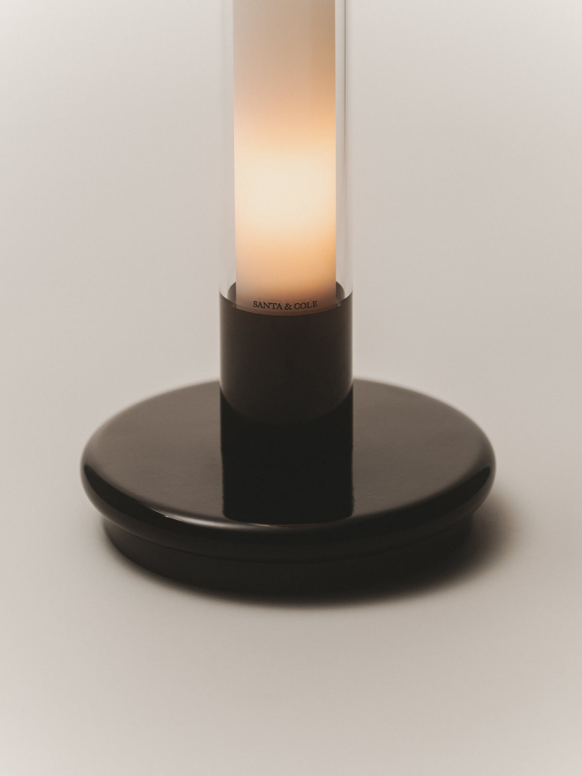 Sylvestrina Table