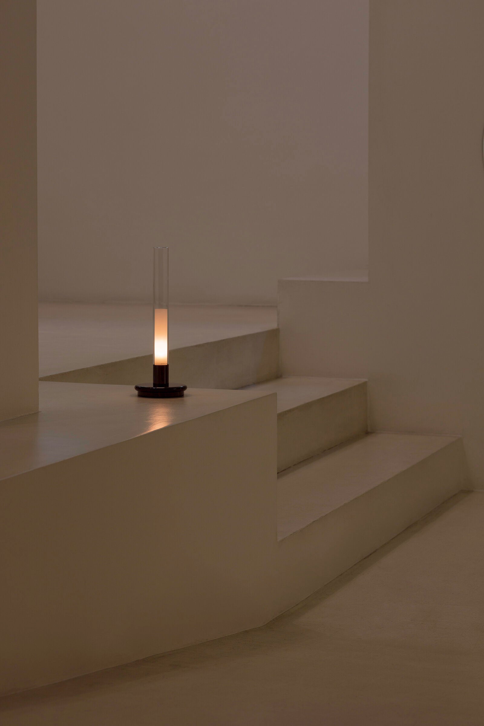 Sylvestrina - stolní lampa - Santa Cole