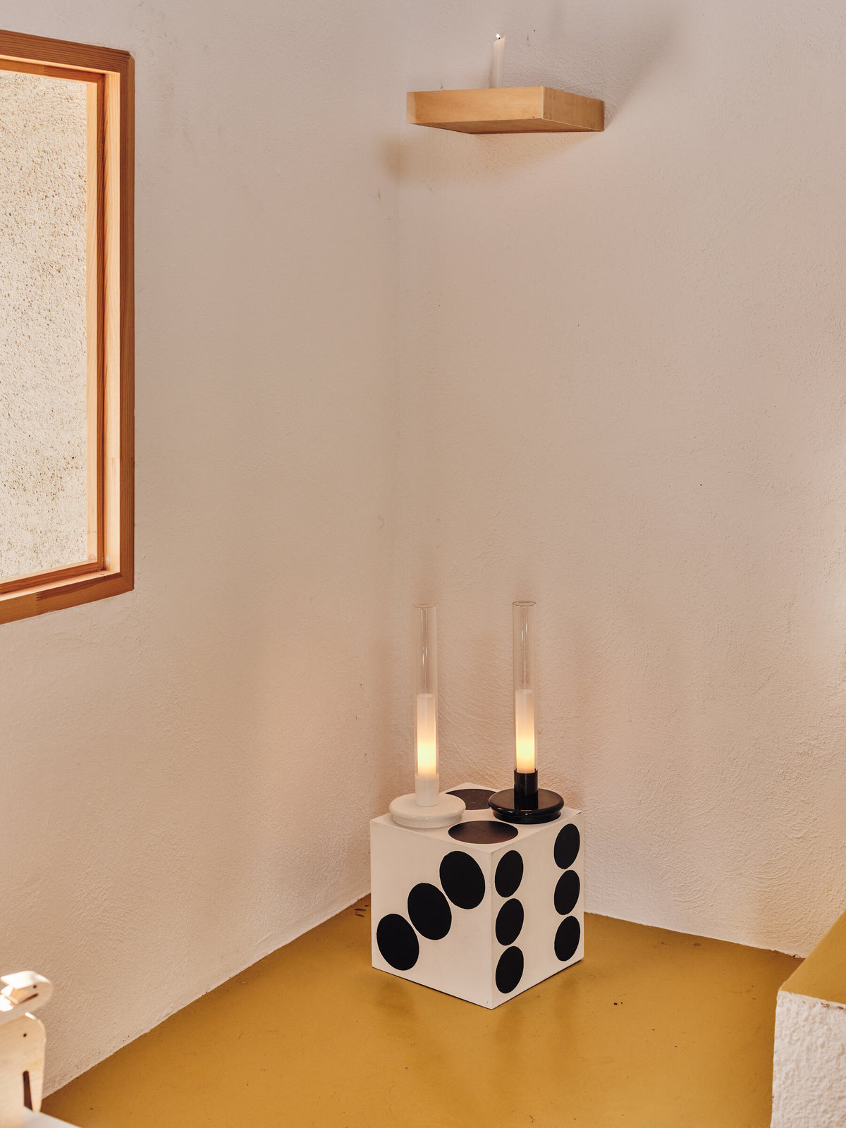 Sylvestrina Table