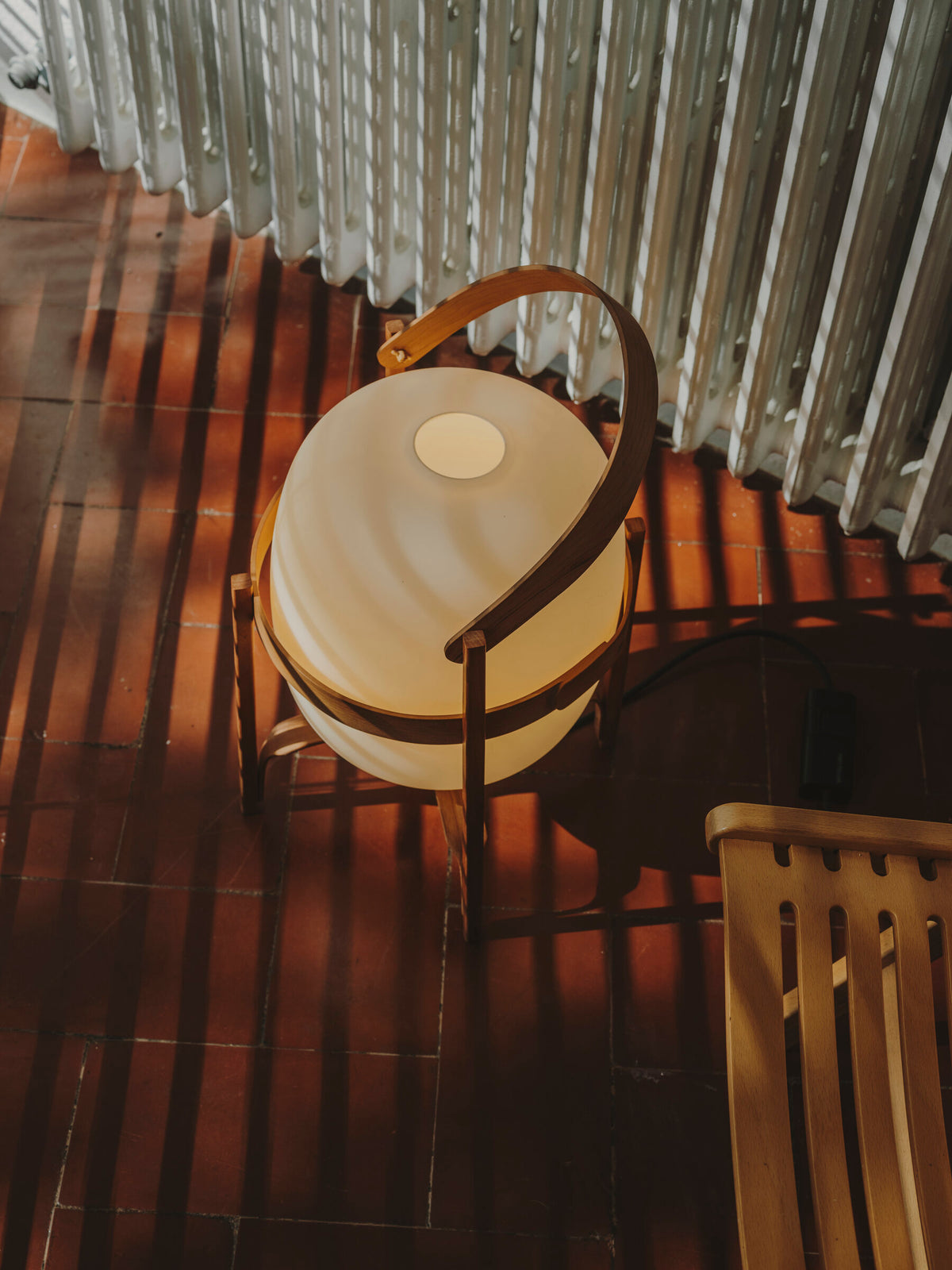 Cesta Table