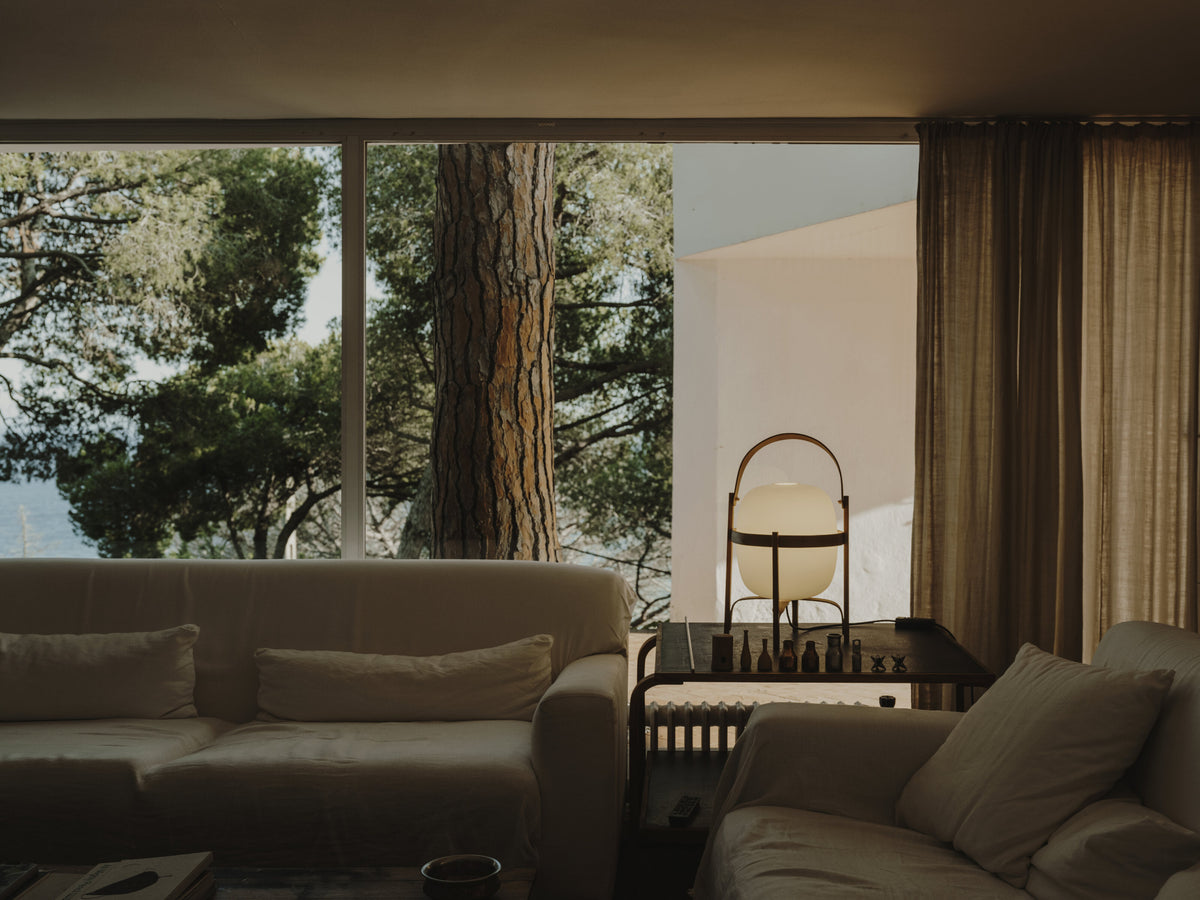 Cesta Table