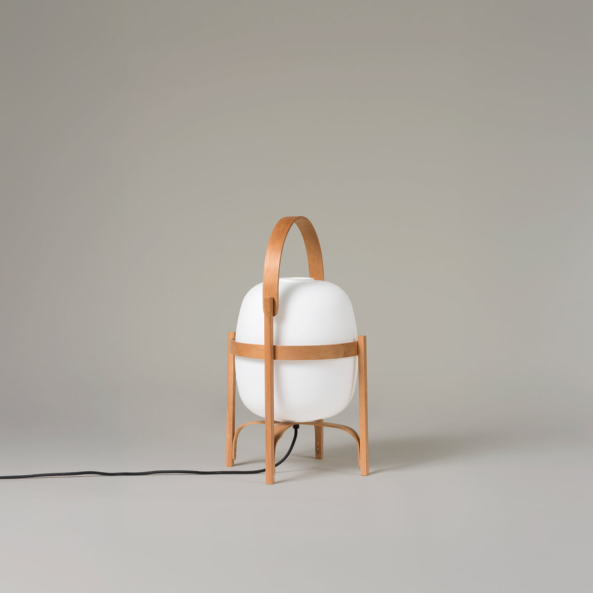 Cesta Table