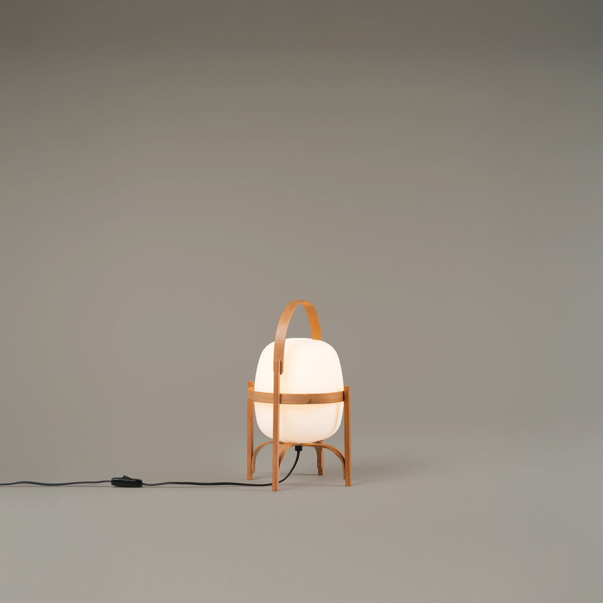 Cestita Table