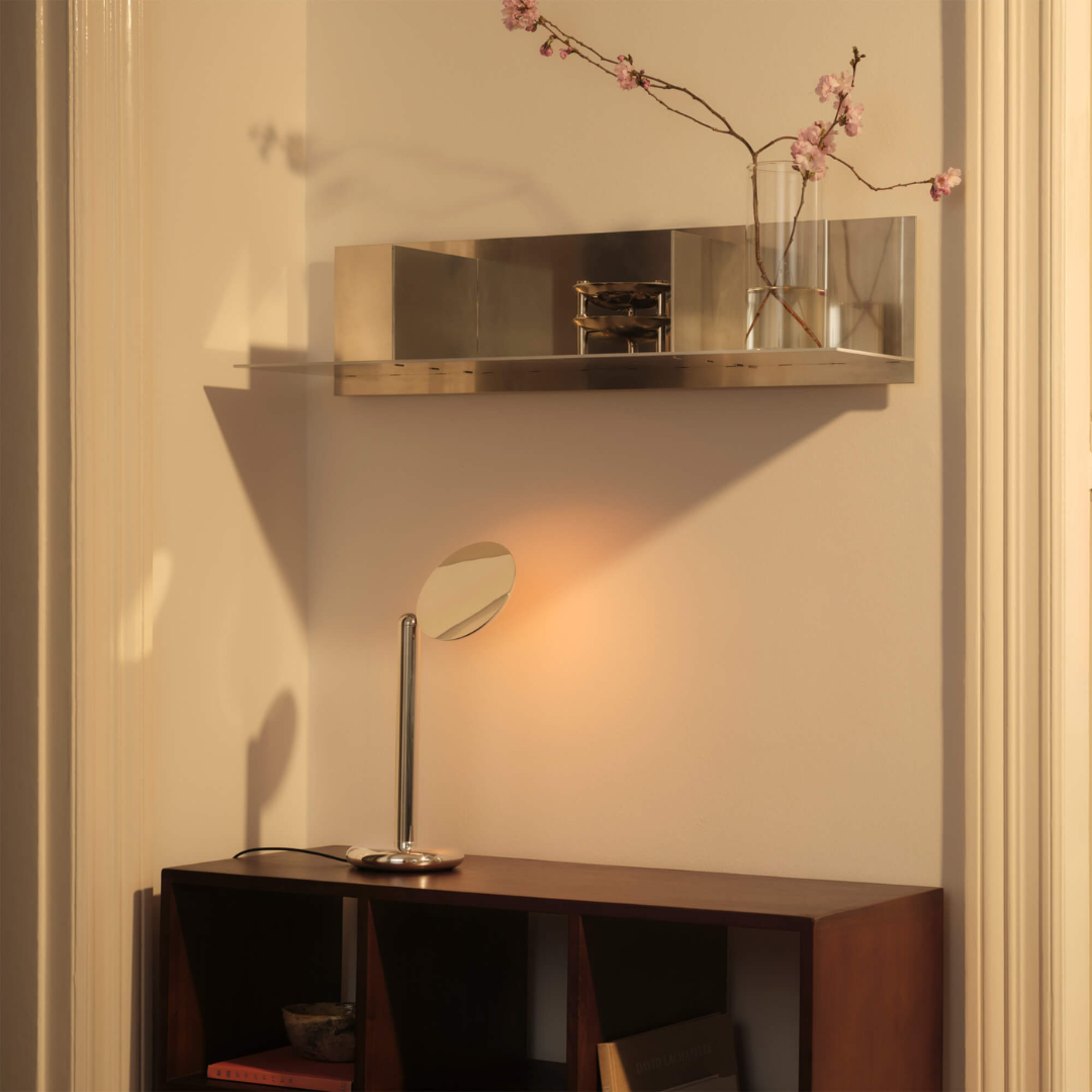 Parrot Table