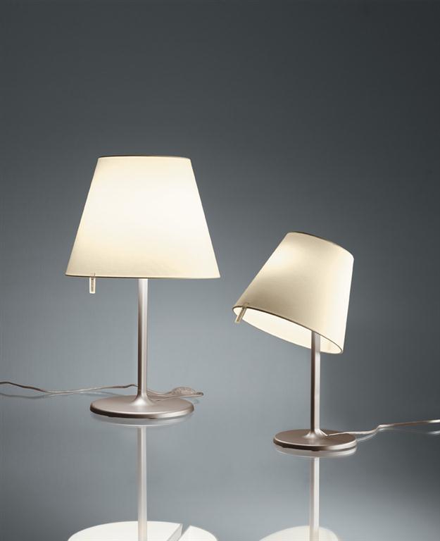 Melampo notte Artemide - stolní lampa