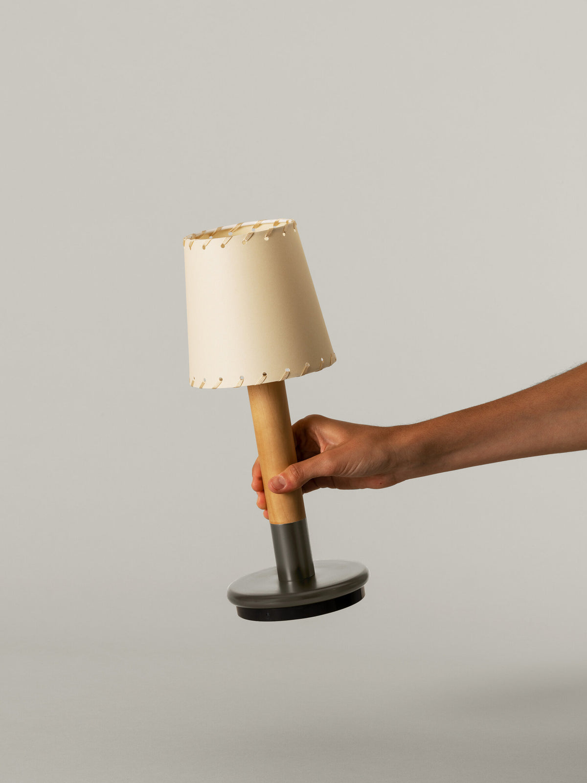 Básica Mínima Batería Table
