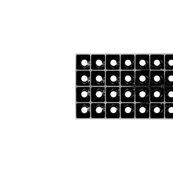 D13