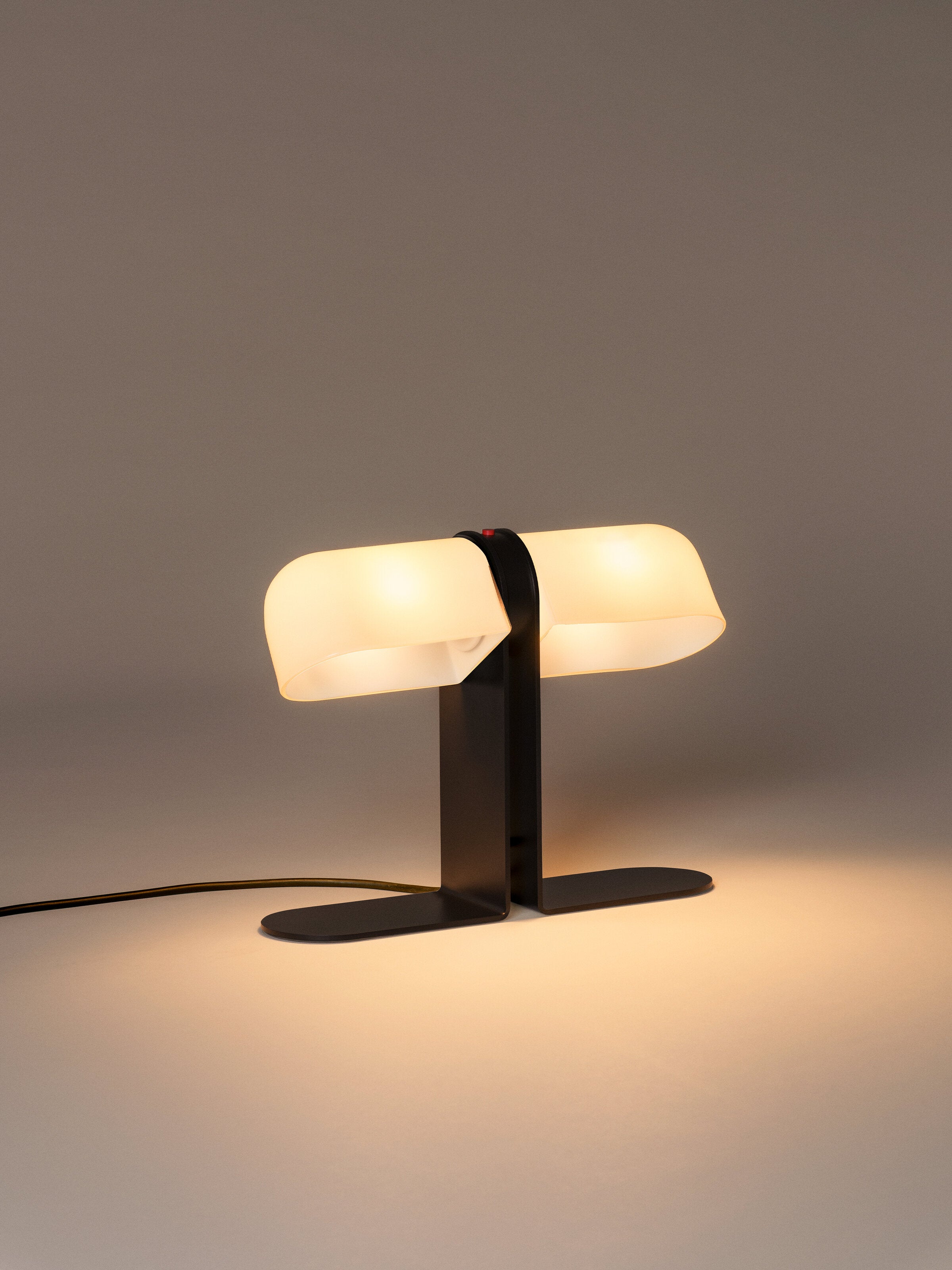 Duo - stolní lampa - Santa Cole
