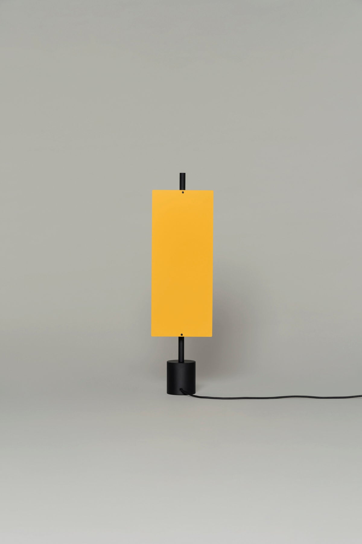 Lámina Dorada 45 Table
