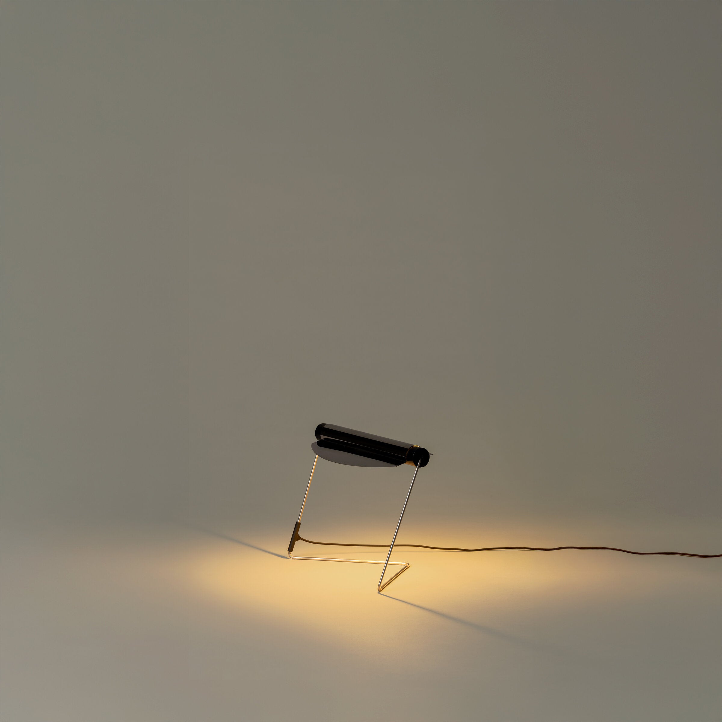 Lamparaprima - stolní lampa - Santa Cole