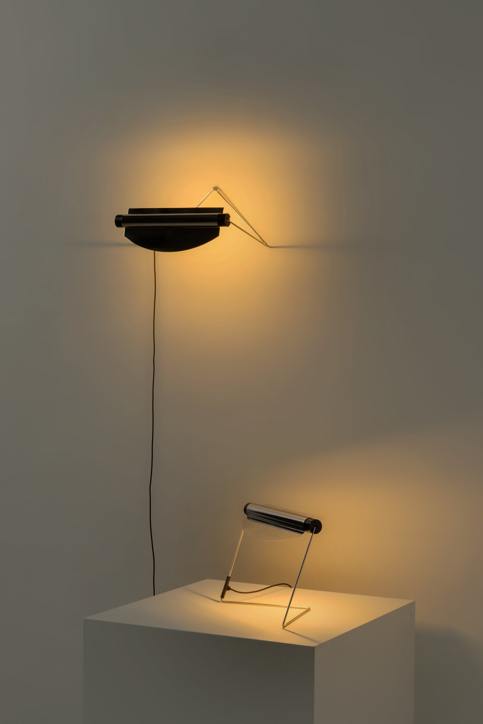 Lamparaprima - stolní lampa - Santa Cole